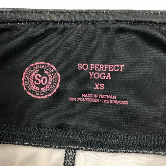 SO Crop Workout Pants - Picture 3 of 3